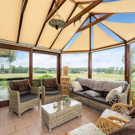Stunning Holiday Home In Oombergen With Terrace And Garden Zottegem Exterior photo