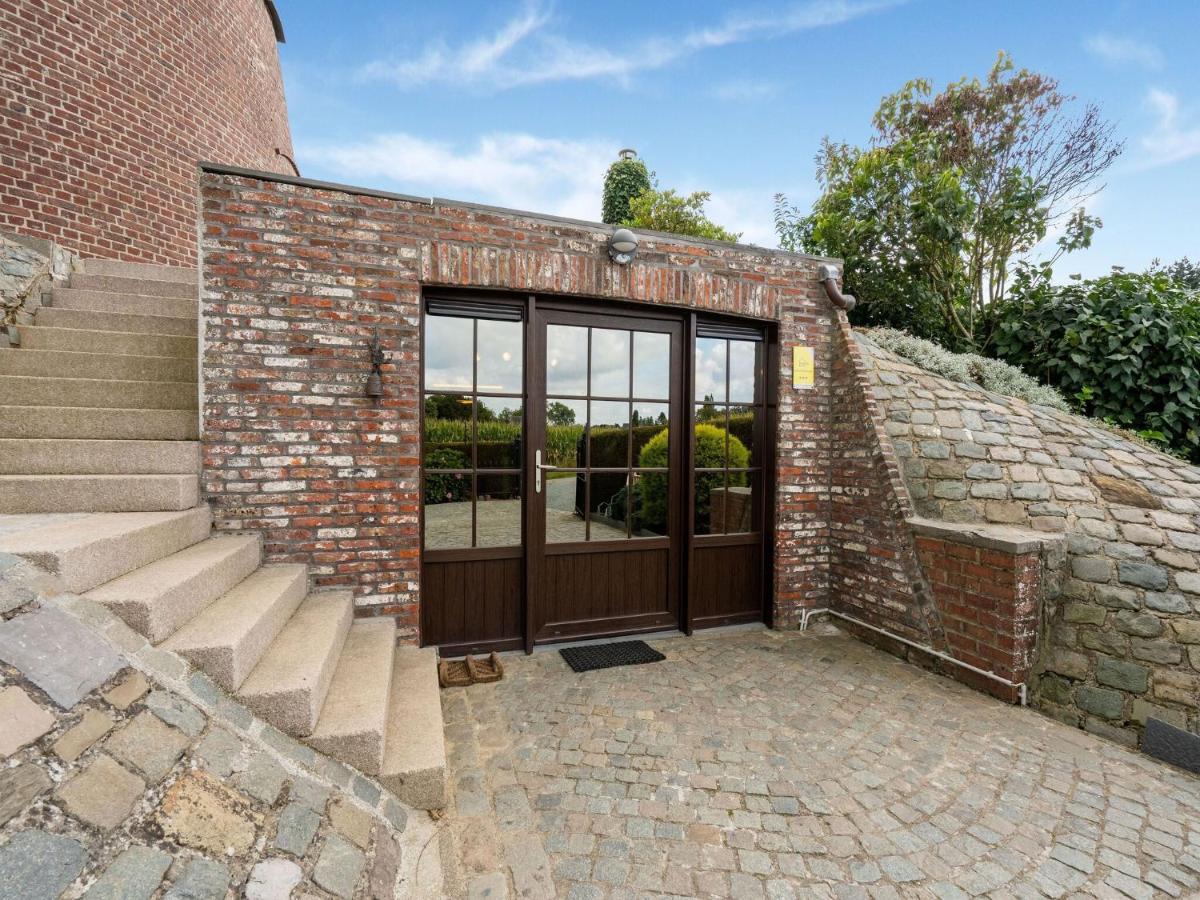 Stunning Holiday Home In Oombergen With Terrace And Garden Holiday home *