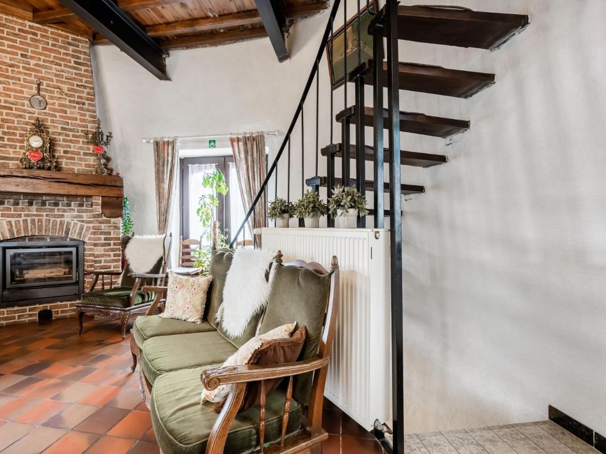 Stunning Holiday Home In Oombergen With Terrace And Garden *