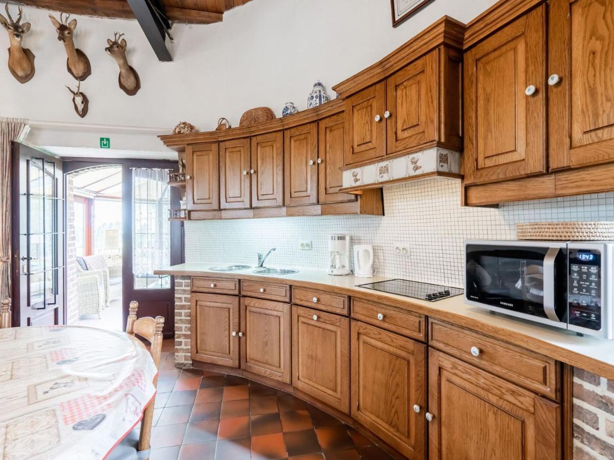 Holiday home Stunning Holiday Home In Oombergen With Terrace And Garden *