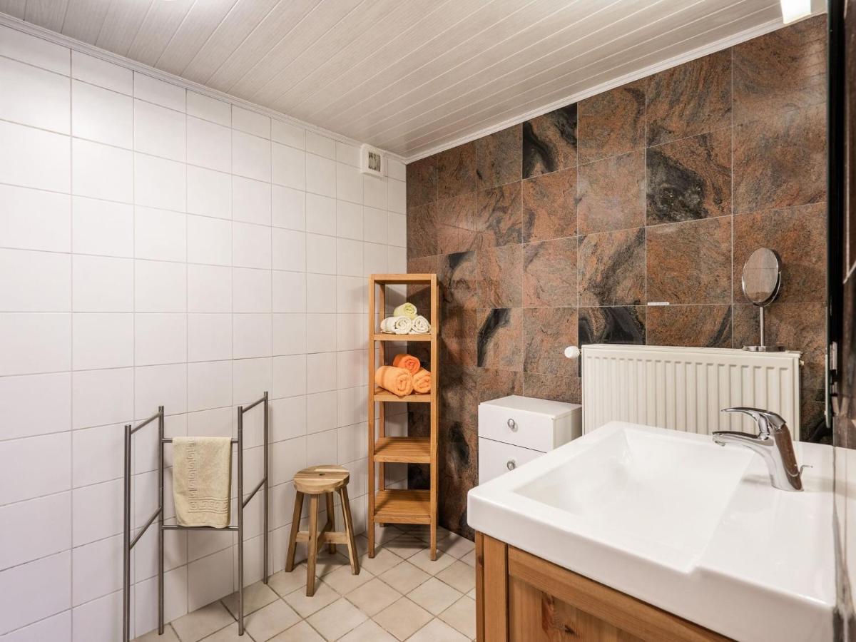 Stunning Holiday Home In Oombergen With Terrace And Garden Holiday home Zottegem